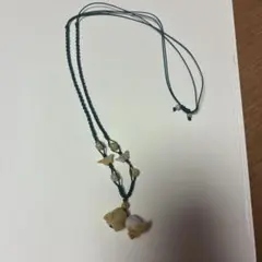 天然石 花モチーフ ネックレス