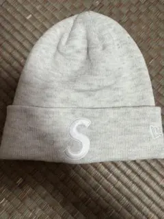 Supreme×NEWERAニット帽 グレー