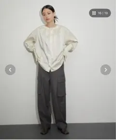 【ADAM ET ROPE'】サステナブルウーステッドカーゴパンツ　36サイズ