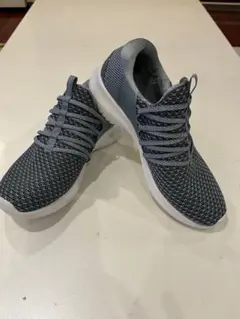 スケッチャーズ スニーカー