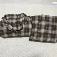 【再値下げ】マタニティパジャマ　長袖　チェック柄　西松屋