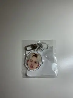 TREASURE ヒョンソク喜怒哀楽顔キーホルダー