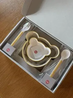 tak. クマ型食器セット