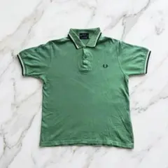 【美品】フレッドペリー イングランド製　ポロシャツ Mサイズ グリーン ロゴ刺繍
