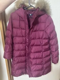 バーガンディ フード付きダウンコート ユニクロ ピンク