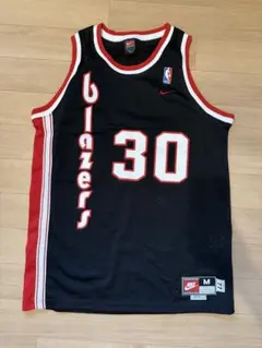 Item thumbnail for item 687c1cf7-c694-4fb0-b713-326a6fd2a8a8