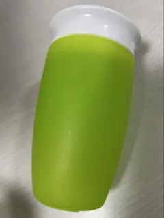 マンチキン　こぼれないコップ　蓋付き