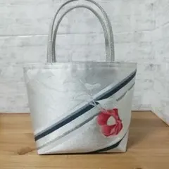 帯リメイクバッグ椿シルバー　生地薄め