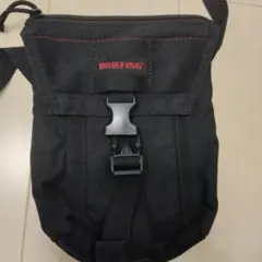 BRIEFING ブラックショルダーバッグ　サコッシュ