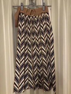 REDYAZELフレアロングニットスカート