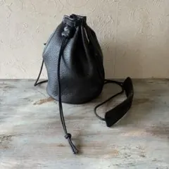 CHRISTIAN PEAU レザー 巾着 ショルダー - メルカリ