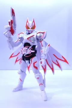フィギュアーツ 仮面ライダーガヴ ケーキングフォーム 肩接続 可動