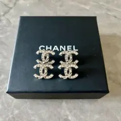CHANEL 星型とロゴデザイン ピアス 並行輸入品 セット - メルカリ