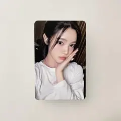 idle ソヨン CUBEカフェ限定トレカ - メルカリ