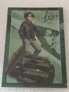 進撃の巨人　幼少　クリアファイル　リヴァイ