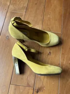 dries van noten イエロー スエードヒール 37サイズのサムネイル