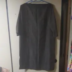 送料込み　大島紬　着物リメイク　ボ－トネックワンピース　フリーサイズ