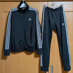 adidas ジャージ セットアップ