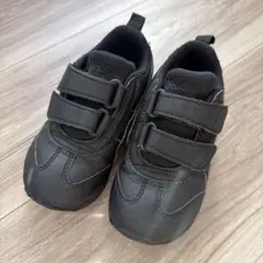 右左シール付き⭐️アシックス　スニーカー　ブラック　16cm