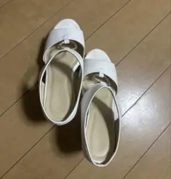 ホワイト オープントゥ ウェッジヒールサンダル