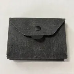 無印良品　グレー三つ折り財布のサムネイル
