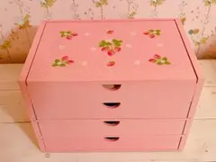 美品 マザーグースの森 当時物 野いちご マザーガーデン　希少　いちご　座布団 美品 マザーグースの森 当時物 野いちご マザーガーデン 希少