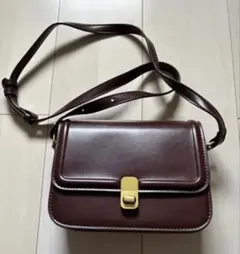 ショルダーバッグ