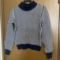 ニットセーター