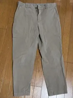 ユニクロ　スマートアンクルパンツ　M コットン　カーキ