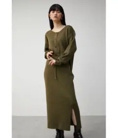 AZUL BY MOUSSYフロントボタンブラウジングリブワンピース