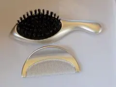 ヘアブラシ コーム セット シルバーカラーのサムネイル