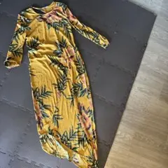 美品「ZARA」マスタードカラー！アシンメトリーマキシ丈ワンピースです