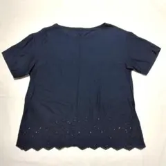UNIQLO　ユニクロ　エンブロイダリーブラウス　ネイビー 　半袖　コットンのサムネイル
