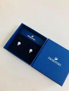 SWAROVSKI 加藤大樹 ピアス スワロフスキー - メルカリ