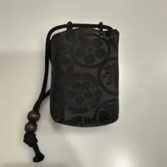 黒い巾着袋 家紋柄