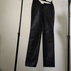 ワールド　ルイシャンタン　ダークグレー カジュアルパンツ （ストレッチ）のサムネイル