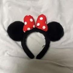 ミニーマウス カチューシャ 赤い水玉