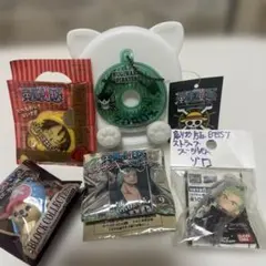 ワンピース、ゾロ 、ルフィ、チョッパーキーホルダー、ストラップセット