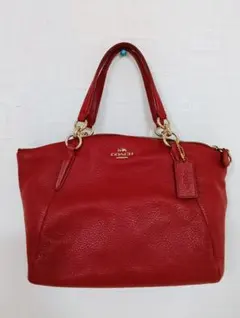 COACH レッド ショルダーバッグ