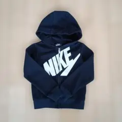 nike トップス