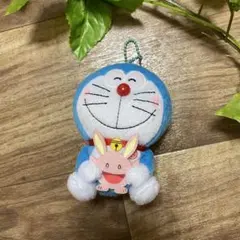 ドラえもんぬいぐるみマスコットキーホルダー