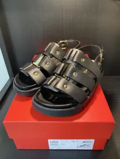 Salvatore Ferragamo MILNA サンダル ブラックのサムネイル