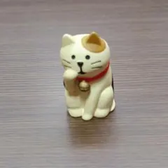 コンコンブル（concombre）三毛猫のサムネイル