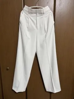 UNIQLO ユニクロ　タックワイドパンツ ホワイト丈長め　XS