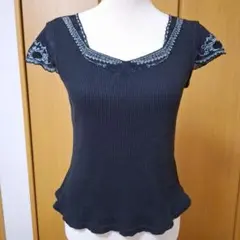Otto おまけ付き レース透け感 薔薇刺繍 リブ編み ブラック Tシャツ 半袖