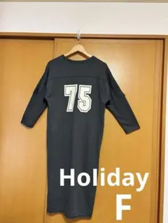 HoIiday 「75」ロゴ　ナンバリングフットボールスウェットワンピース⭐︎