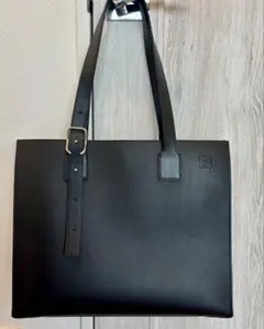 美品 ロエベ LOEWE バックル トートバッグ 062251. 美品 ロエベ LOEWE バックル トートバッグ 062251. - メルカリ