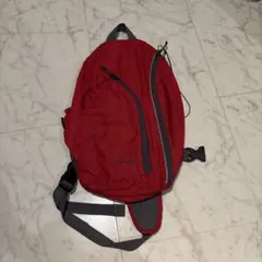 エディバウアー　レッド ナイロン ショルダーバッグ