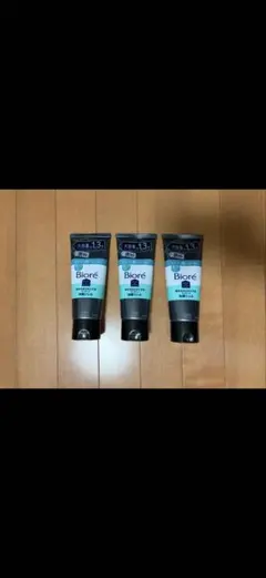 ビオレ　おうちdeエステ　肌をなめらかにするマッサージ洗顔ジェルのサムネイル