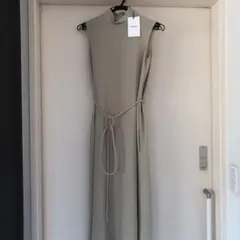 theoryワンピース限定お値下げ中¥53000↓ シーズン中のため値下げ